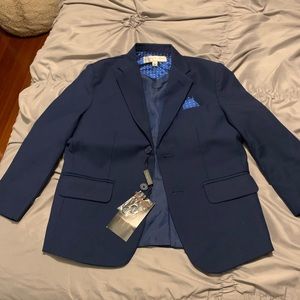 Boys NWT blue suit! Size 5